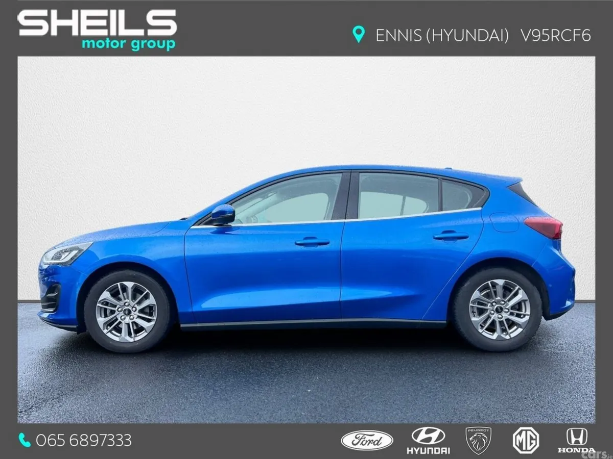 Ford Focus Hatchback, Diesel, 2024, Blue
