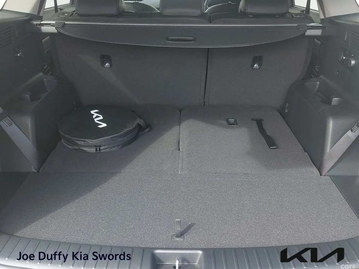 Kia Sorento SUV, Petrol Plug-in Hybrid, 2027, Grey