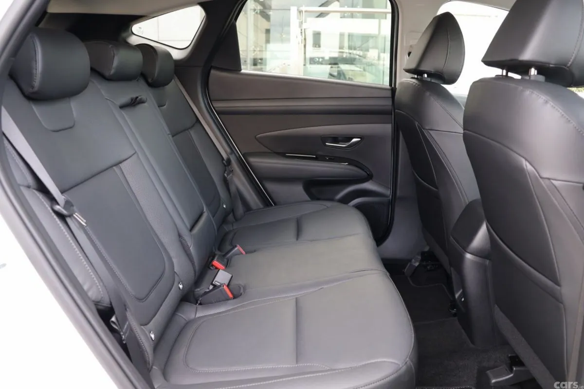 Hyundai Tucson SUV, Petrol Hybrid, 2024, White
