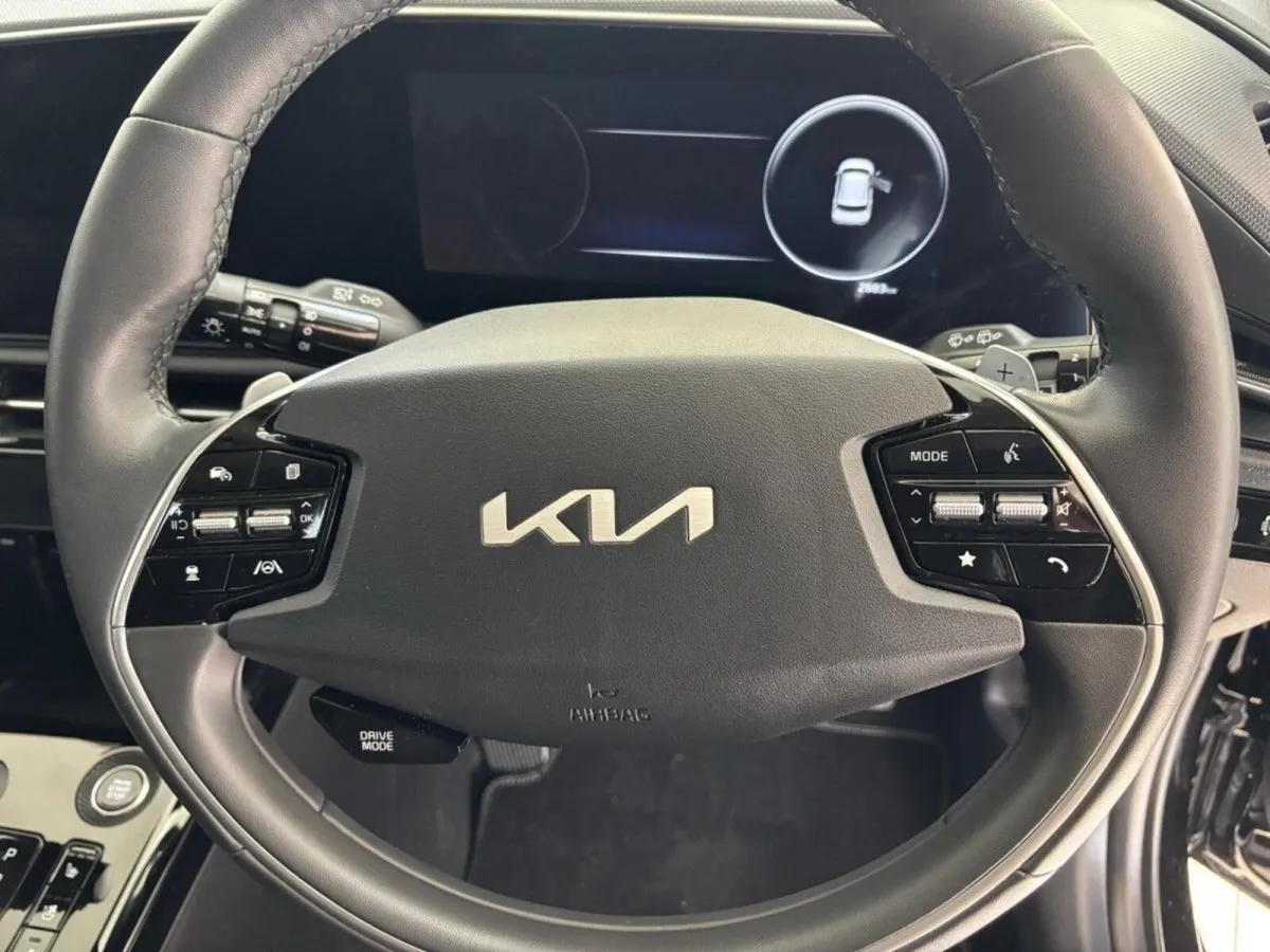 Kia Niro SUV, Petrol Plug-in Hybrid, 2026, Black