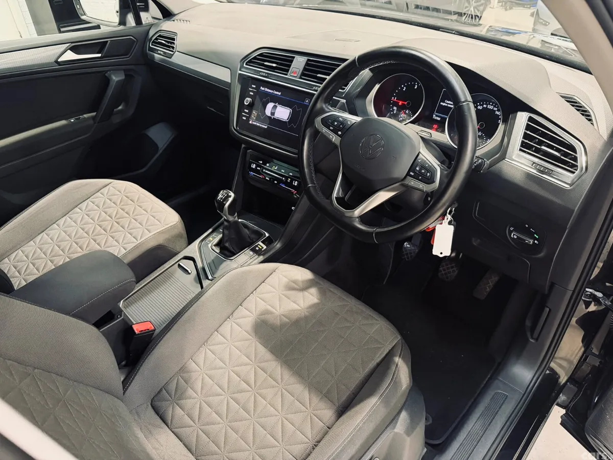 Volkswagen Tiguan SUV, Diesel, 2023, Black
