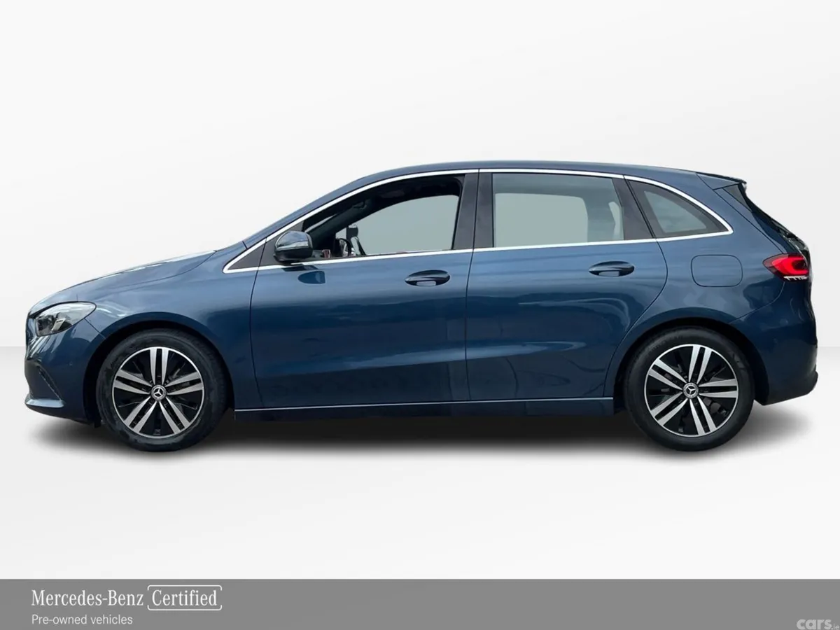 Mercedes-Benz B-Class MPV, Petrol, 2022, Blue