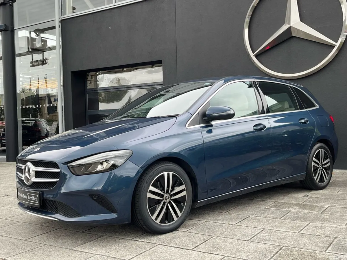 Mercedes-Benz B-Class MPV, Petrol, 2022, Blue