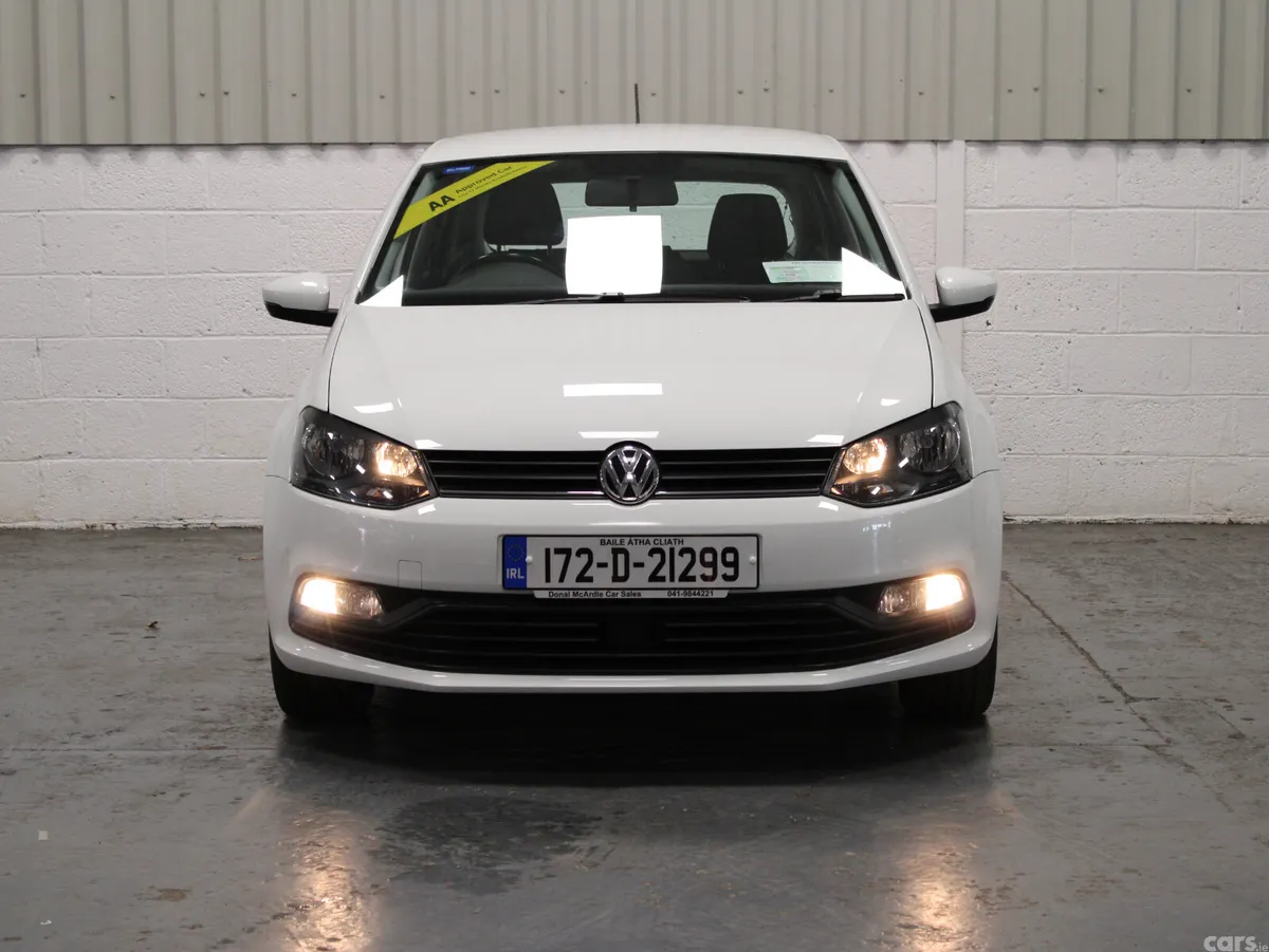 Volkswagen Polo Hatchback, Petrol, 2017, White