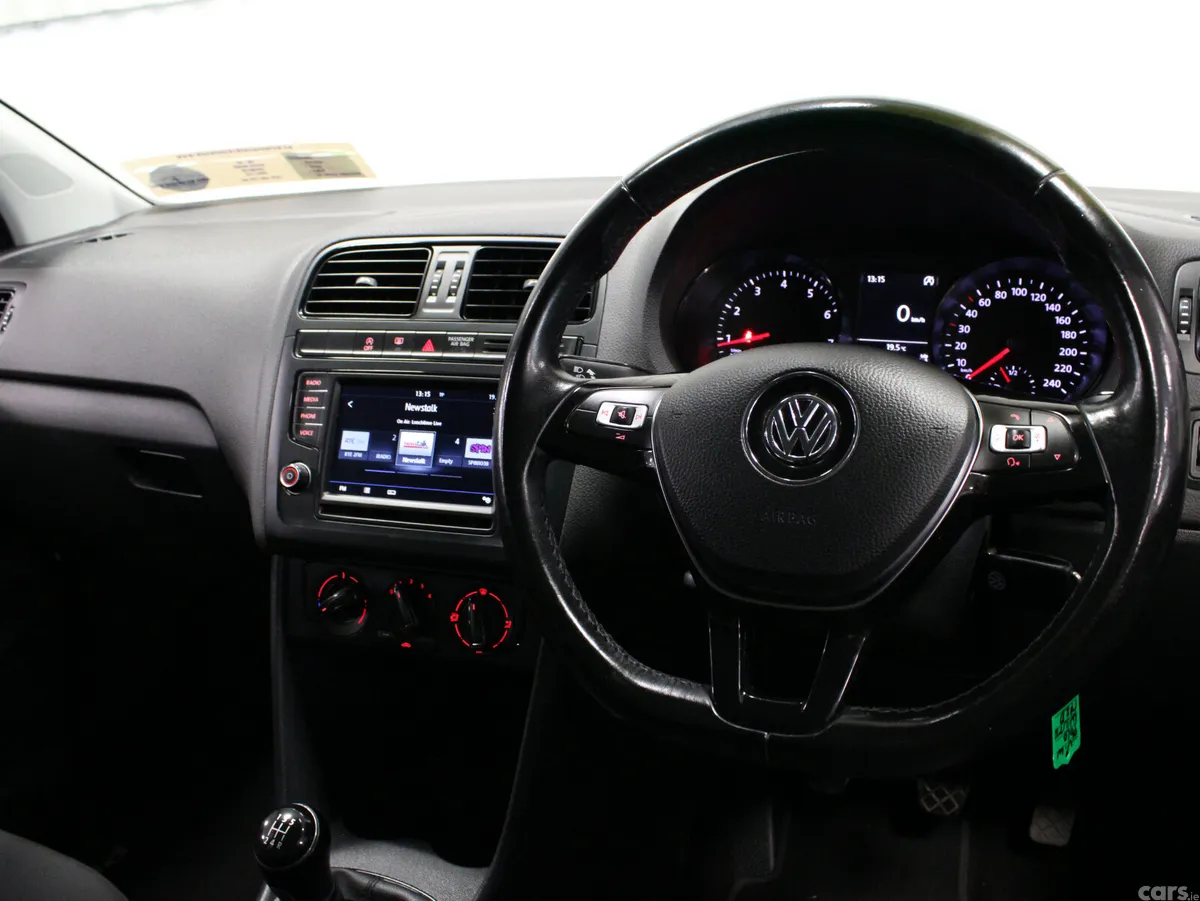 Volkswagen Polo Hatchback, Petrol, 2017, White