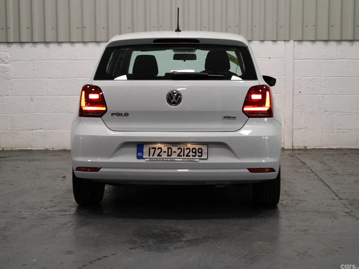 Volkswagen Polo Hatchback, Petrol, 2017, White