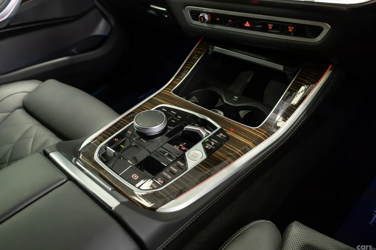 BMW X5 SUV, Petrol Plug-in Hybrid, 2025, White