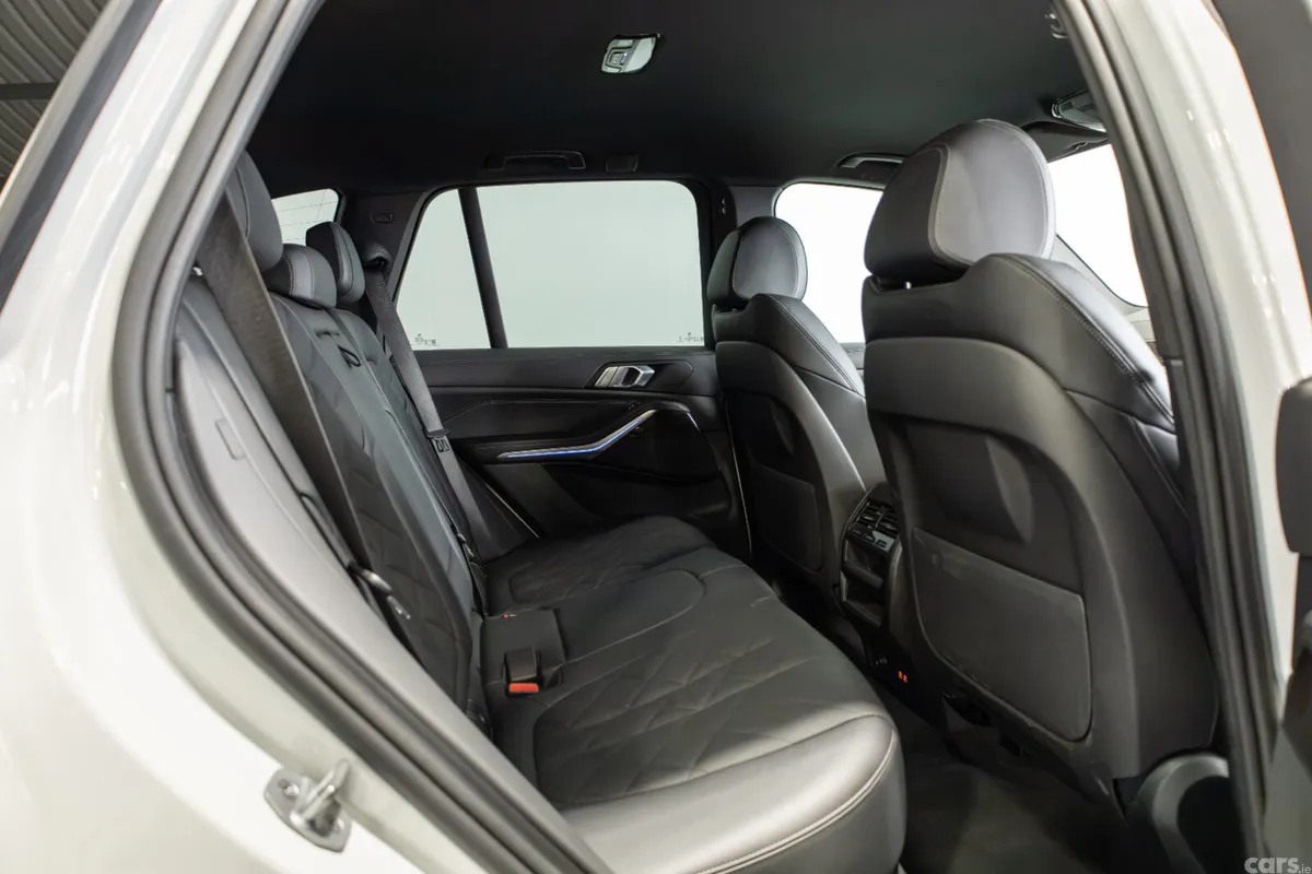 BMW X5 SUV, Petrol Plug-in Hybrid, 2025, White