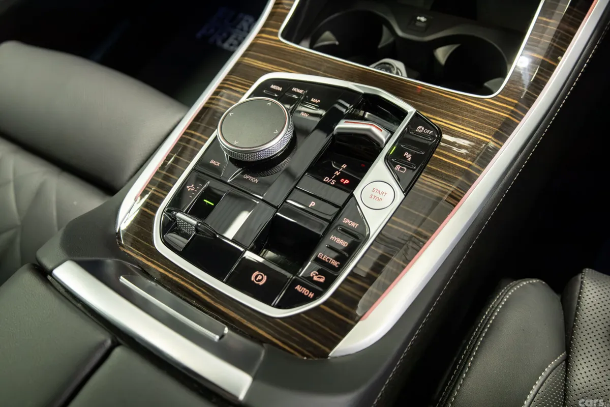 BMW X5 SUV, Petrol Plug-in Hybrid, 2025, White