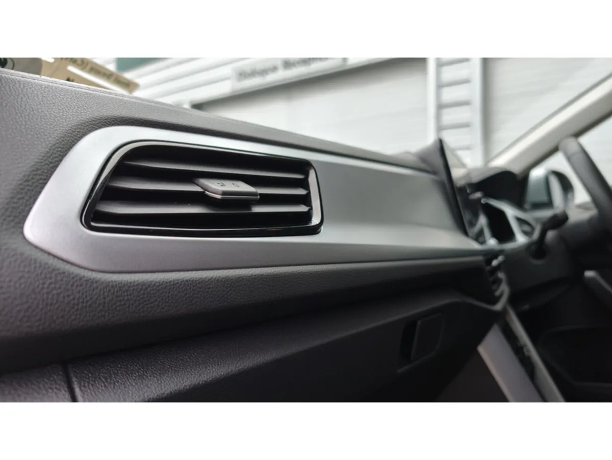Volkswagen T-Roc SUV, Diesel, 2025, Grey