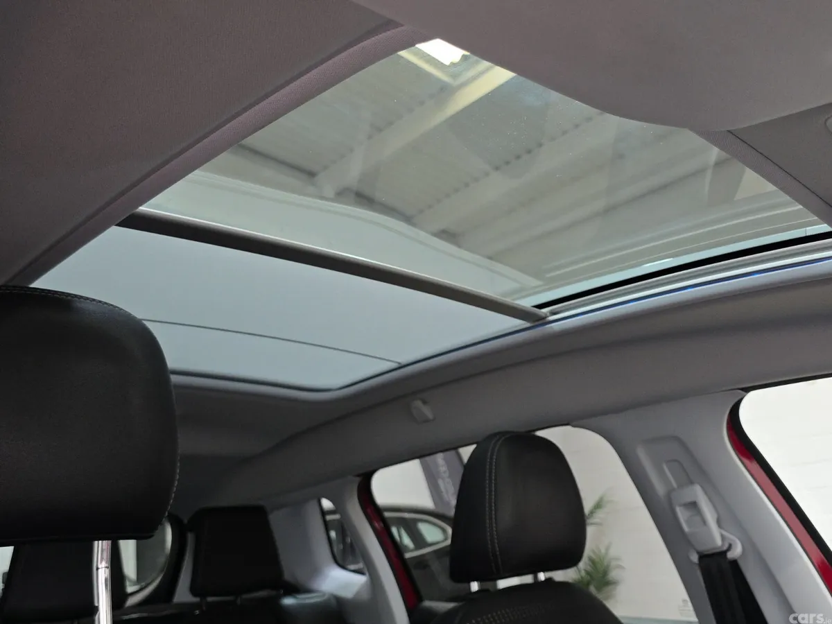 Peugeot 2008 Estate, Petrol, 2019, Red