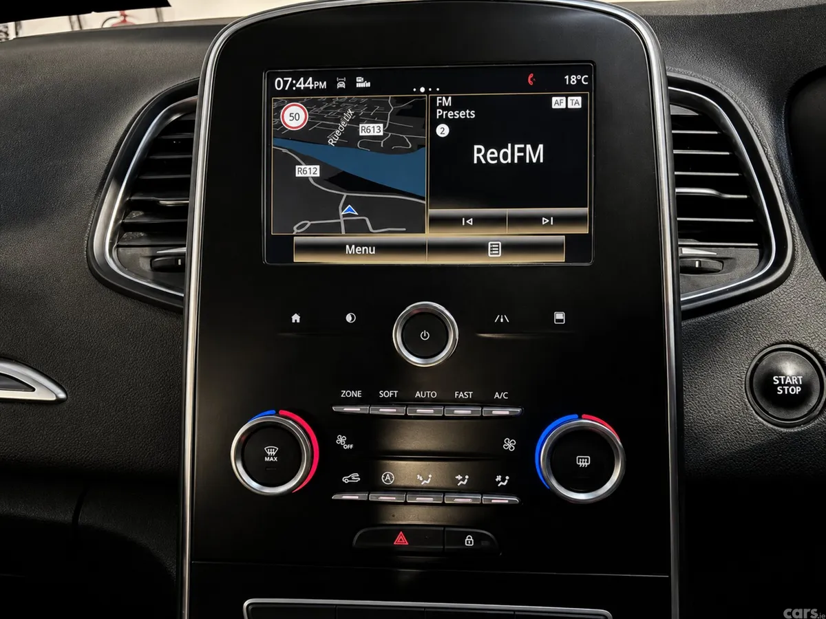 Renault Grand Scenic MPV, Diesel, 2018, Red