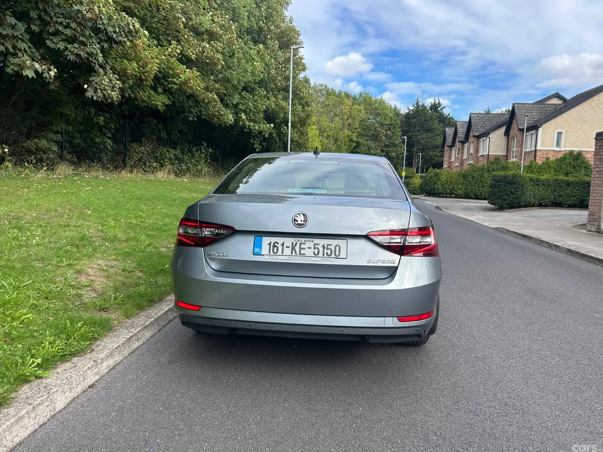 Skoda Superb Saloon, Diesel, 2016, Grey