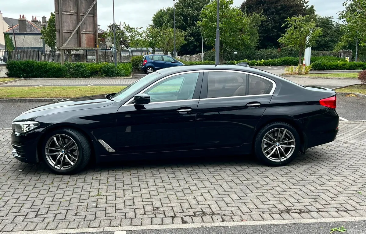 BMW 5-Series Saloon, Diesel, 2017, Black