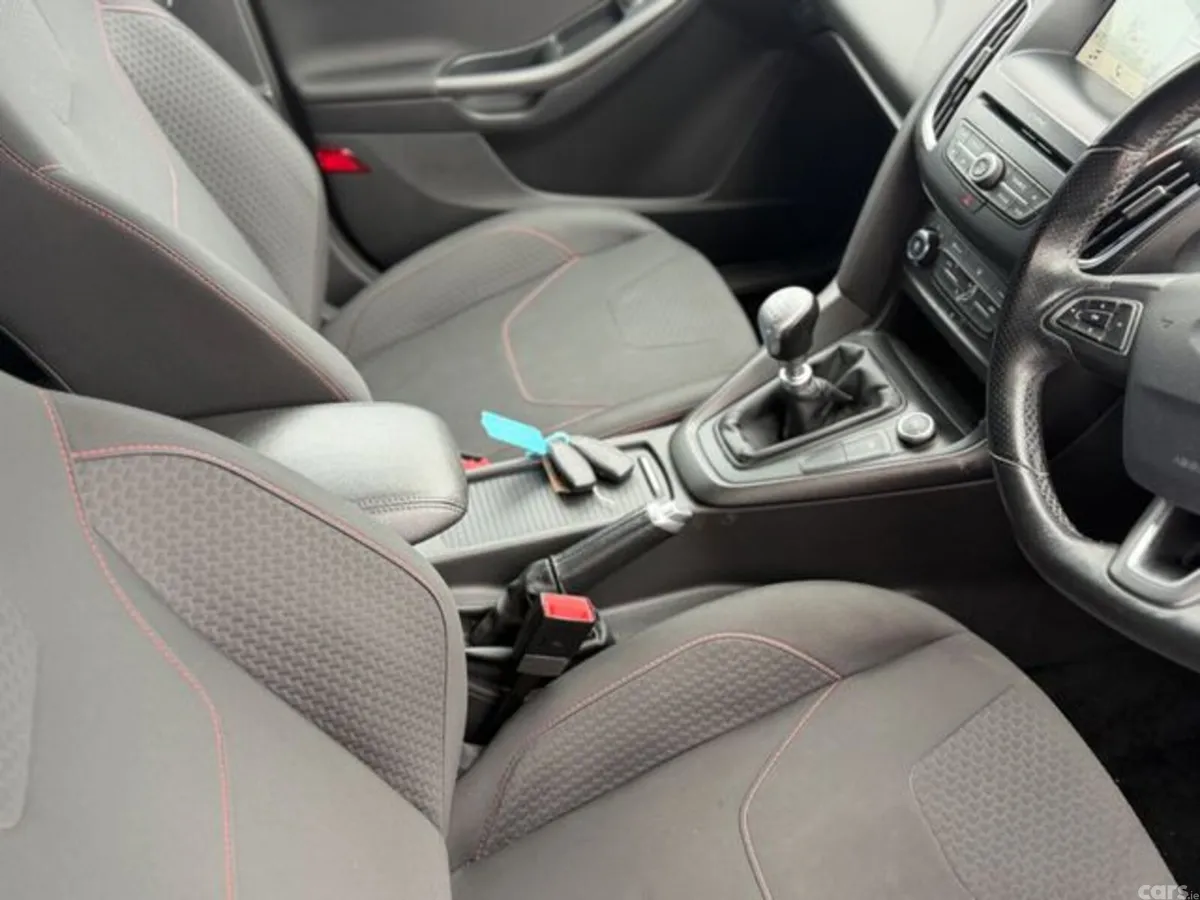 Ford Focus Hatchback, Diesel, 2018, Black