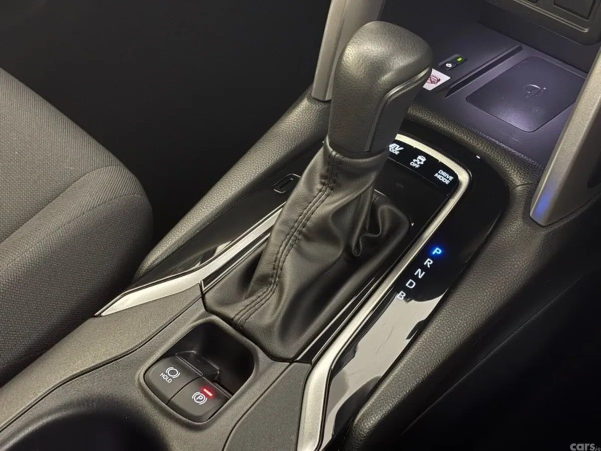Toyota Corolla Cross SUV, Petrol Hybrid, 2025, Black