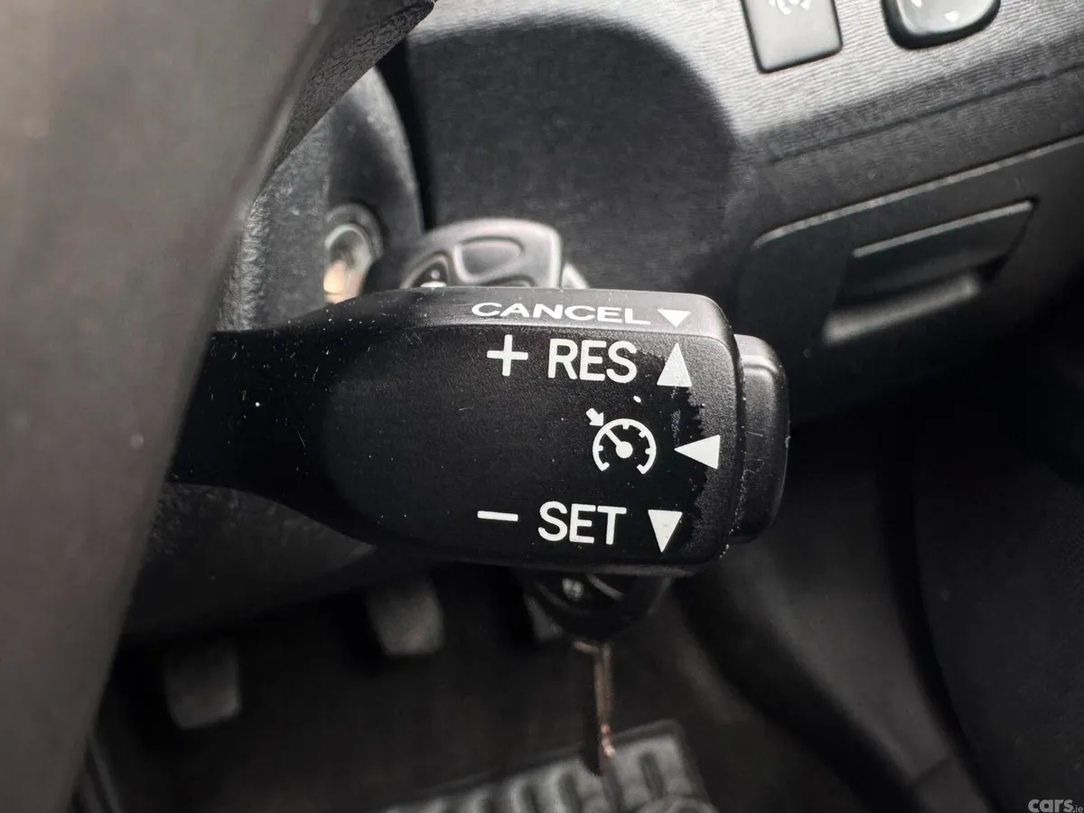 Toyota Avensis Saloon, Diesel, 2011, Black