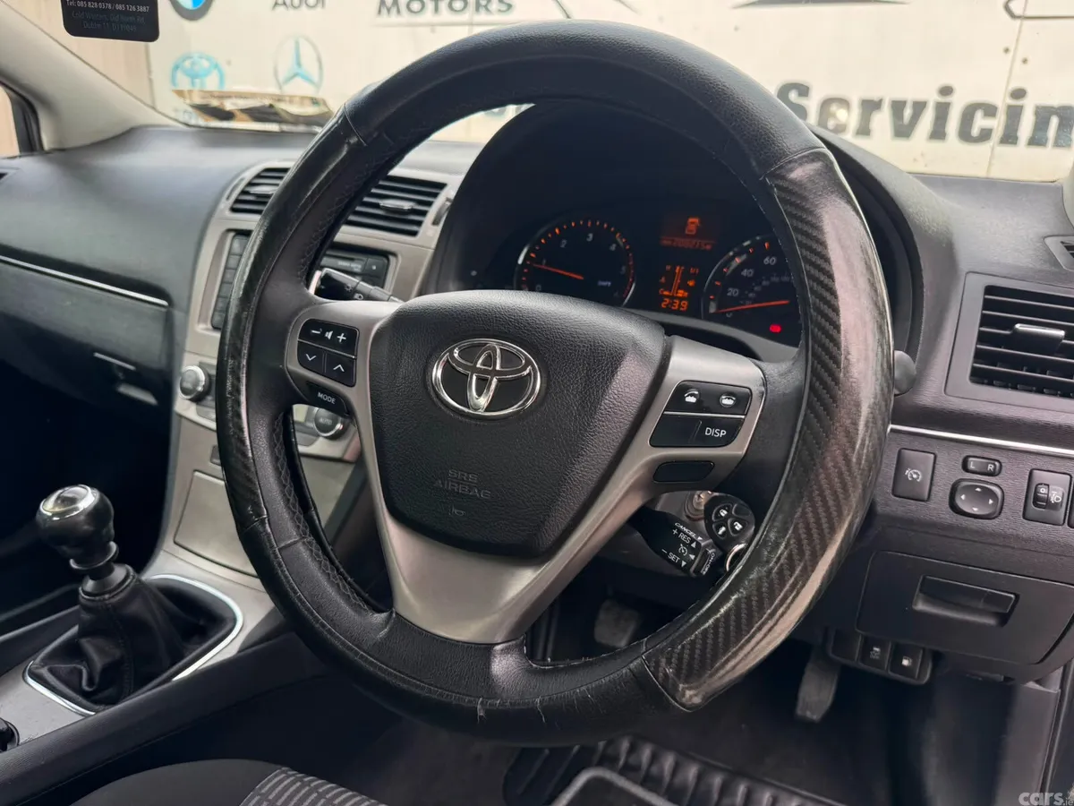 Toyota Avensis Saloon, Diesel, 2011, Black