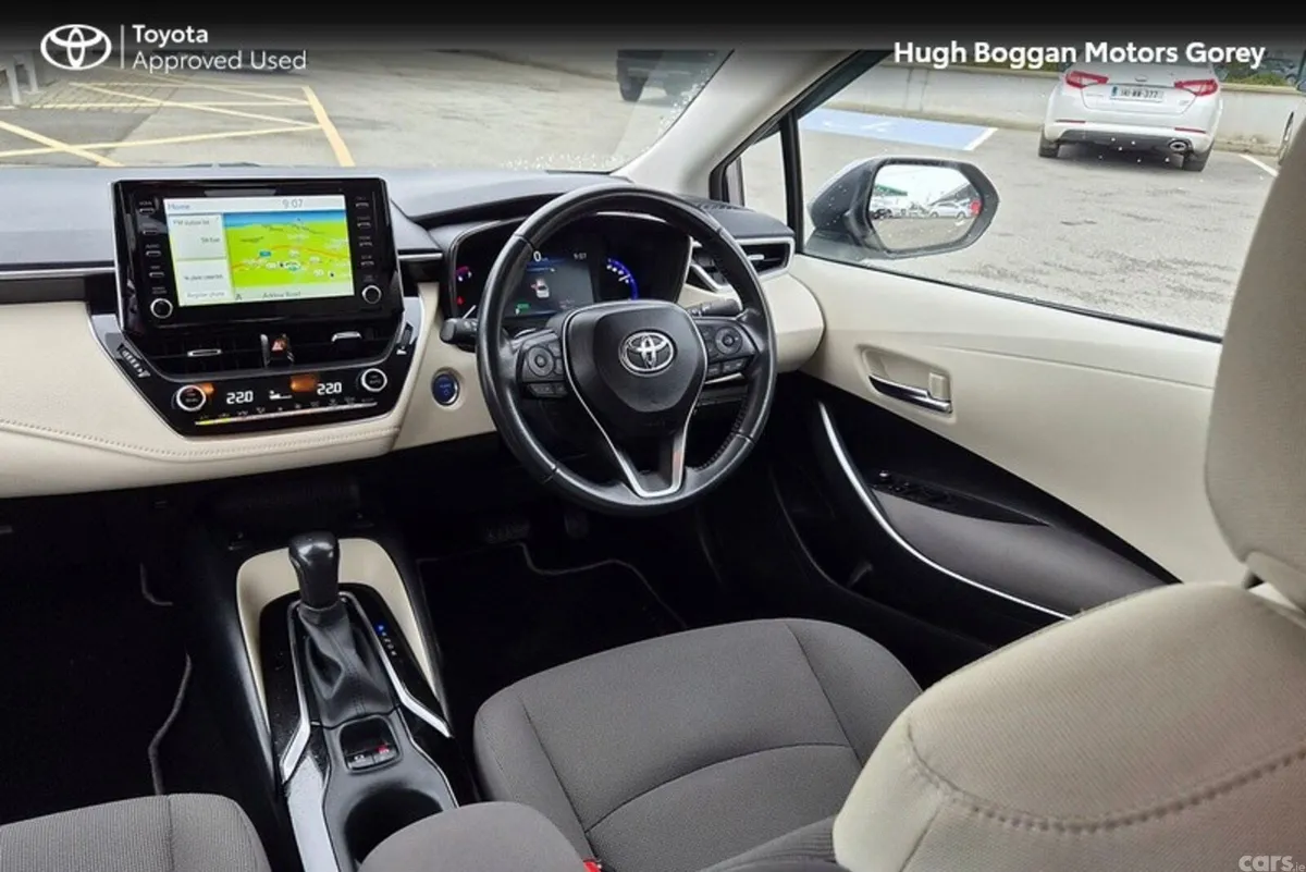 Toyota Corolla Saloon, Petrol Hybrid, 2022, Grey