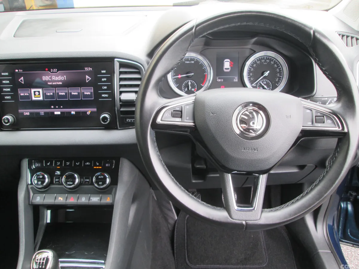 Skoda Karoq SUV, Diesel, 2018, Blue