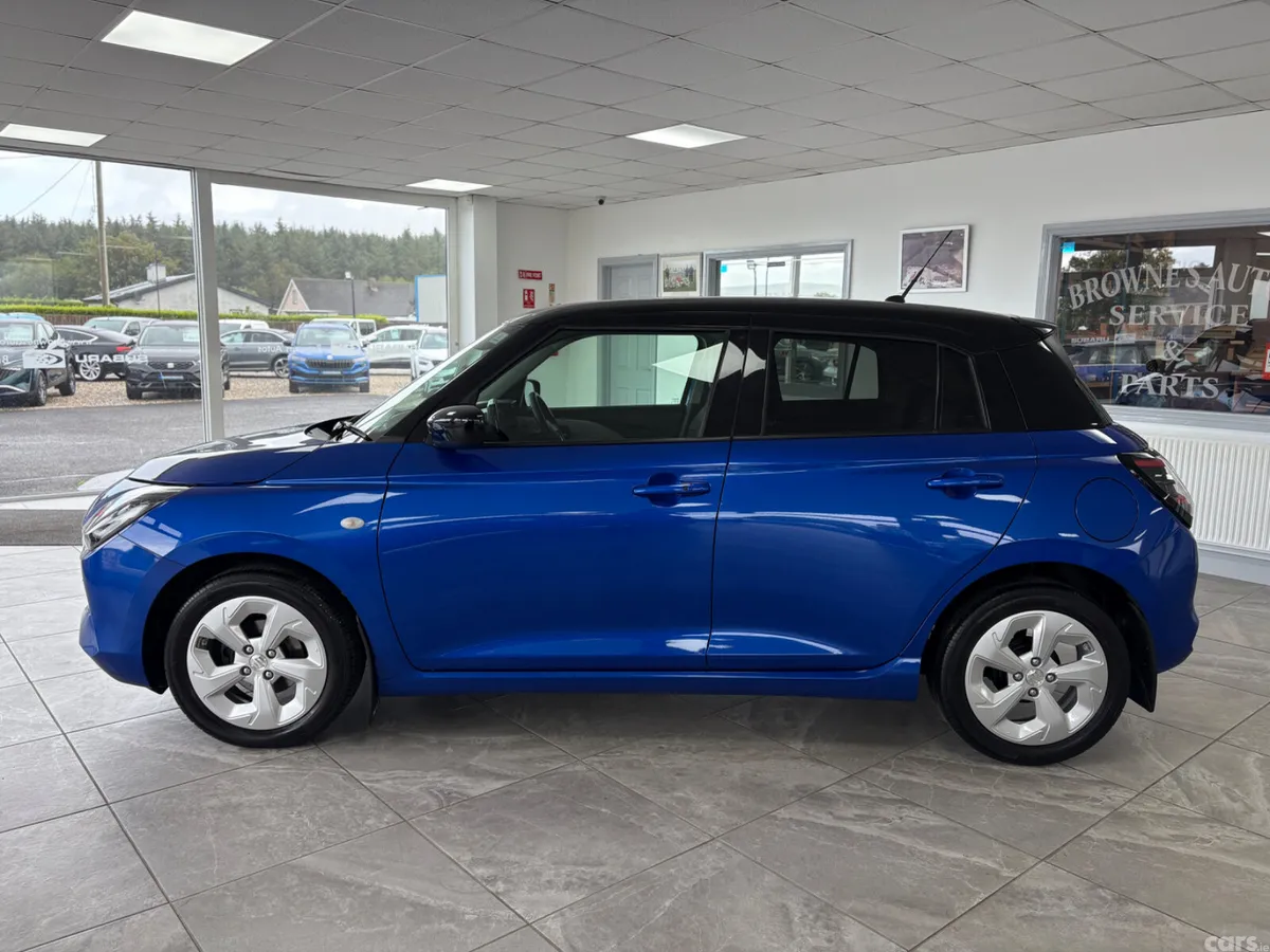 Suzuki Swift Hatchback, Petrol Hybrid, 2024, Blue