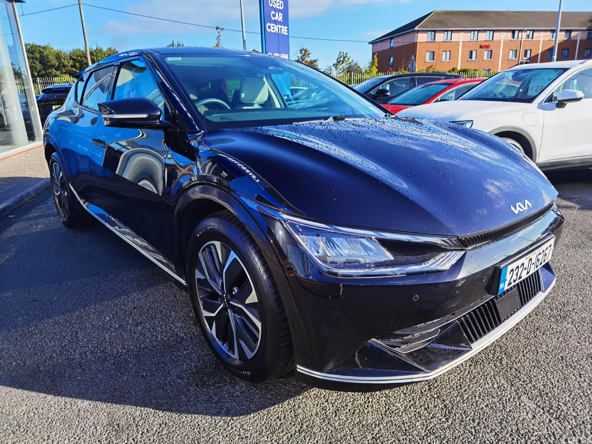 Kia EV6 Hatchback, Electric, 2023, Black