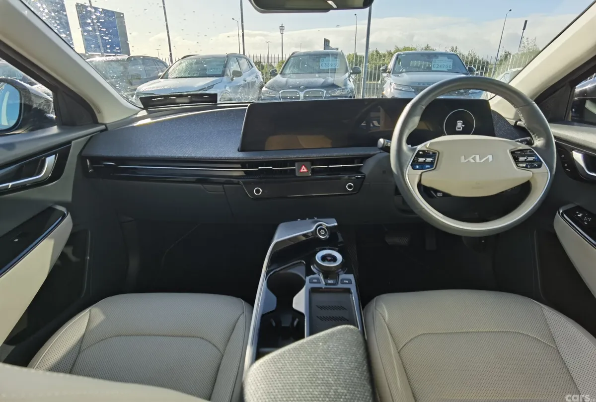 Kia EV6 Hatchback, Electric, 2023, Black
