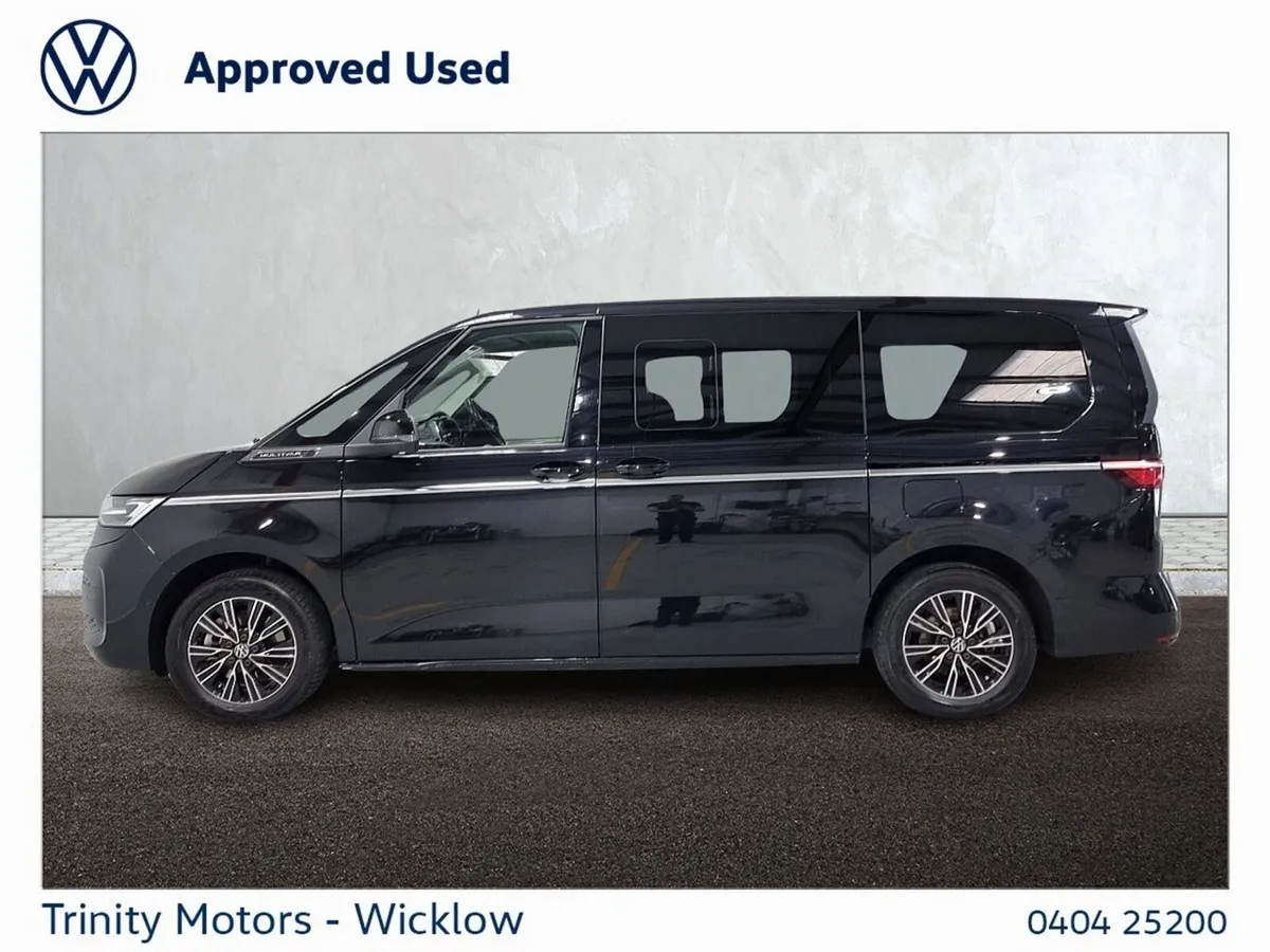 Volkswagen Multivan MPV, Petrol Plug-in Hybrid, 2025, Black