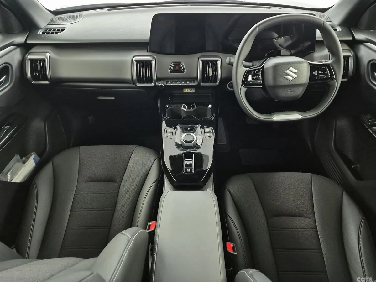 Suzuki Vitara Hatchback, Electric, 2026, Blue
