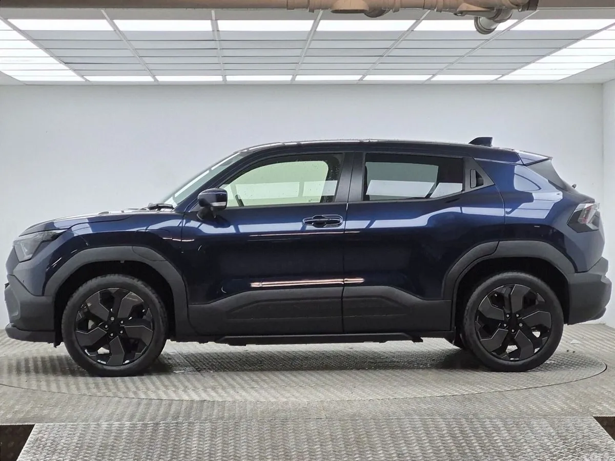 Suzuki Vitara Hatchback, Electric, 2026, Blue