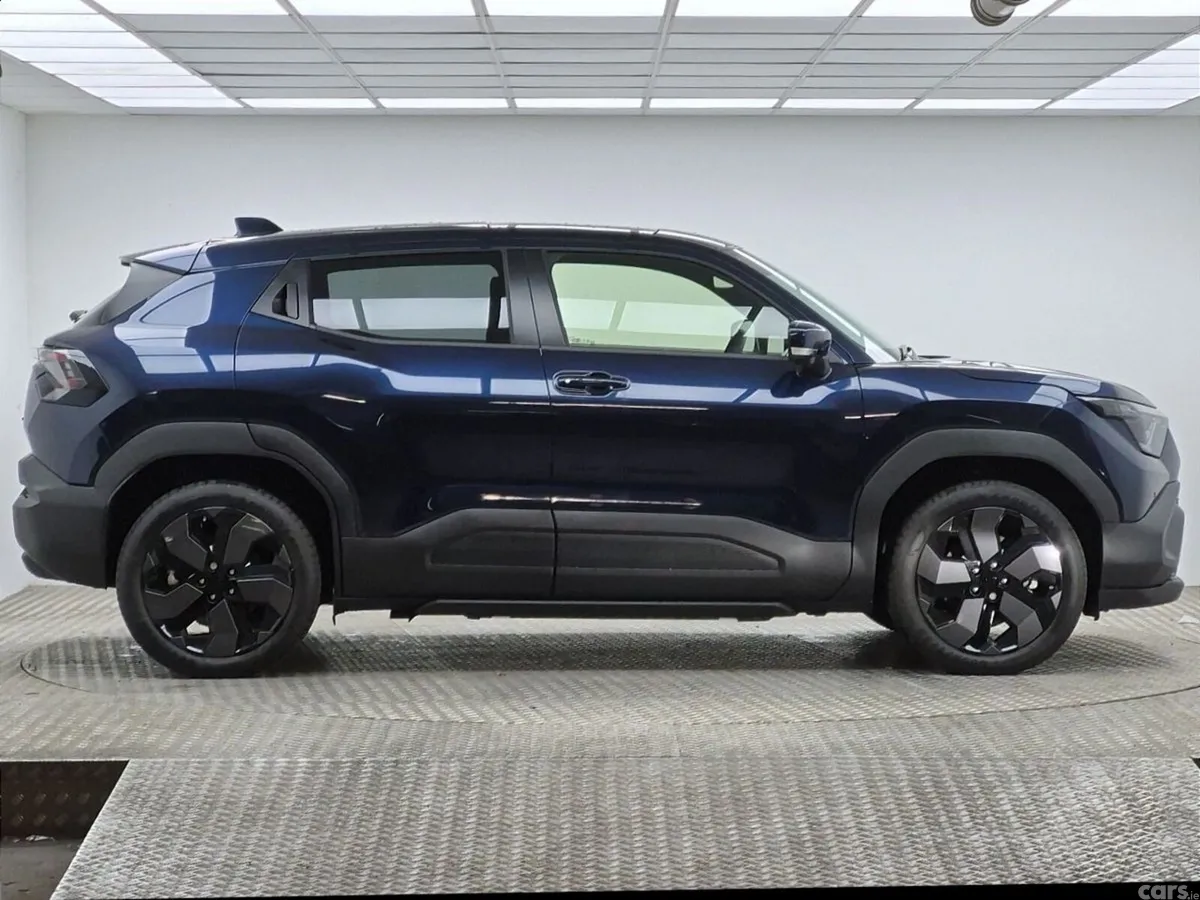 Suzuki Vitara Hatchback, Electric, 2026, Blue