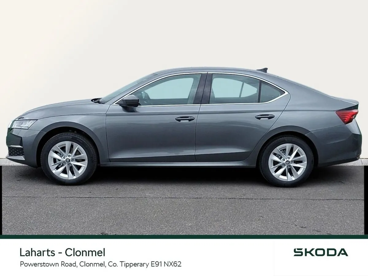Skoda Octavia Saloon, Diesel, 2026, Grey