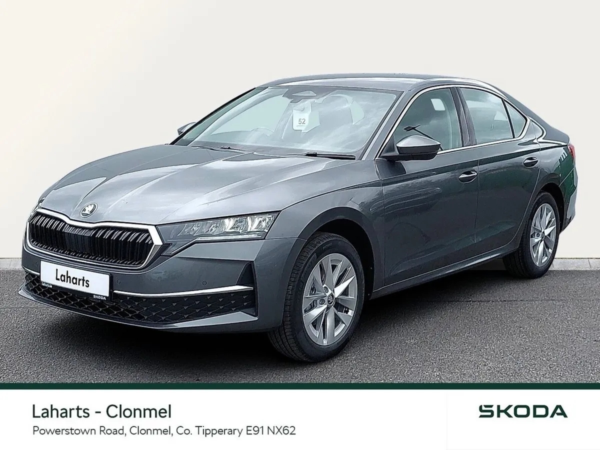 Skoda Octavia Saloon, Diesel, 2026, Grey