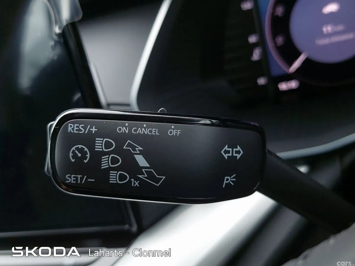 Skoda Octavia Saloon, Diesel, 2026, Grey