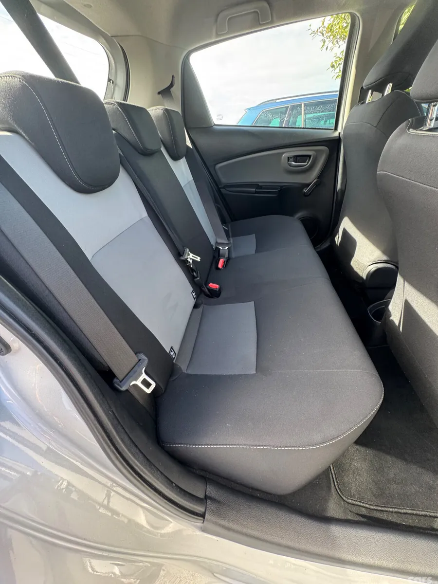 Toyota Yaris MPV, Petrol, 2019, Grey