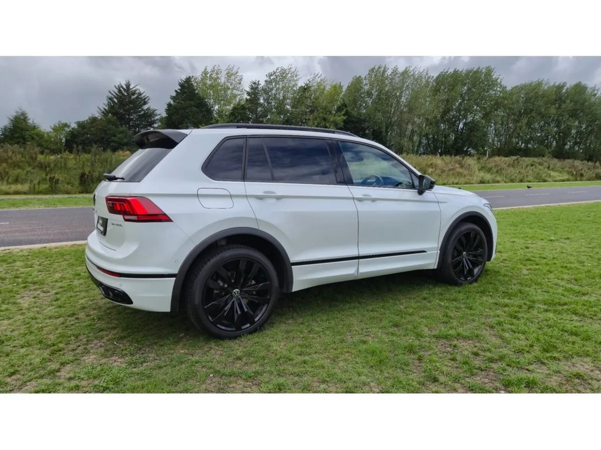 Volkswagen Tiguan SUV, Petrol Plug-in Hybrid, 2024, White