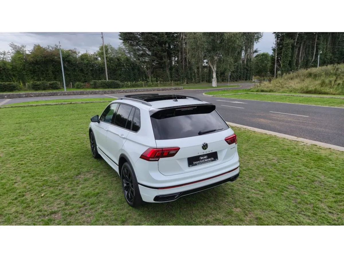 Volkswagen Tiguan SUV, Petrol Plug-in Hybrid, 2024, White