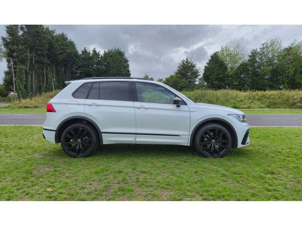 Volkswagen Tiguan SUV, Petrol Plug-in Hybrid, 2024, White