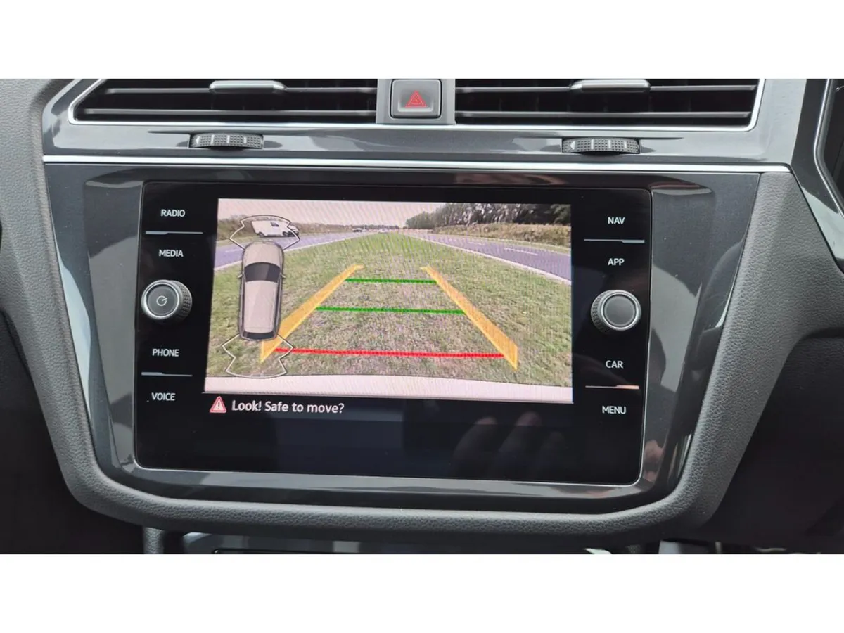 Volkswagen Tiguan SUV, Petrol Plug-in Hybrid, 2024, White