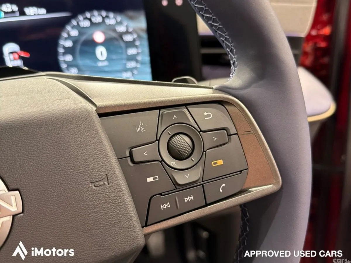Nissan Leaf SUV, Electric, 2027, Red