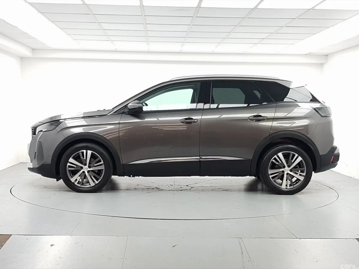 Peugeot 3008 MPV, Petrol, 2021, Grey