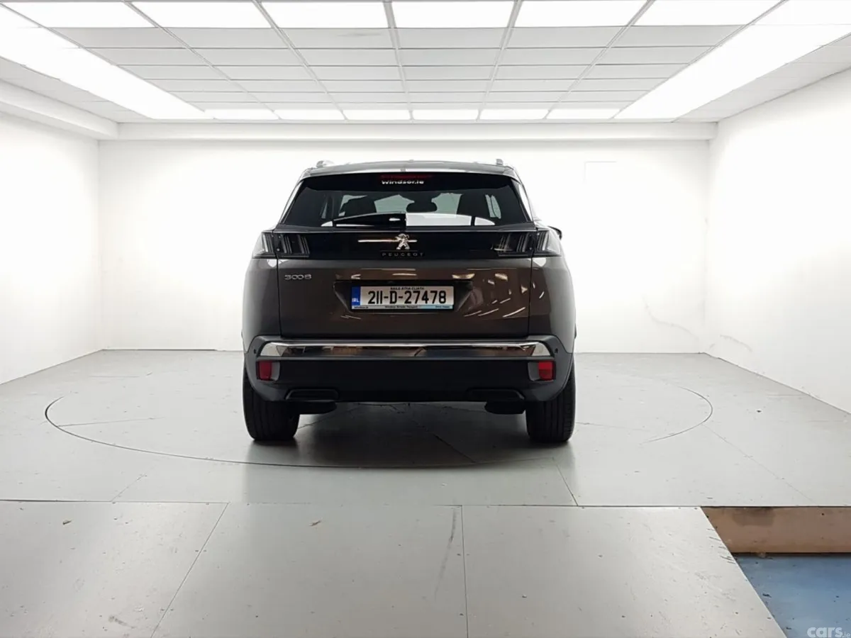 Peugeot 3008 MPV, Petrol, 2021, Grey