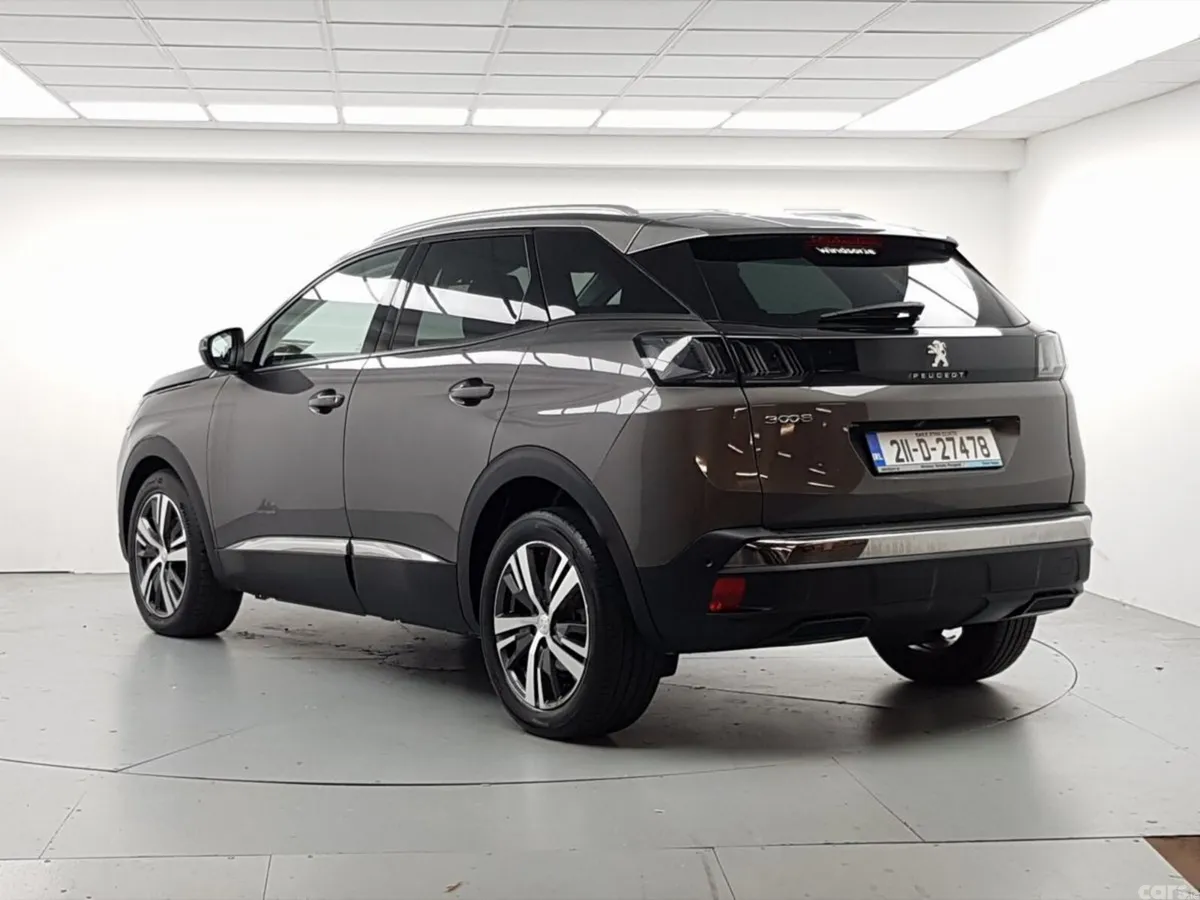 Peugeot 3008 MPV, Petrol, 2021, Grey