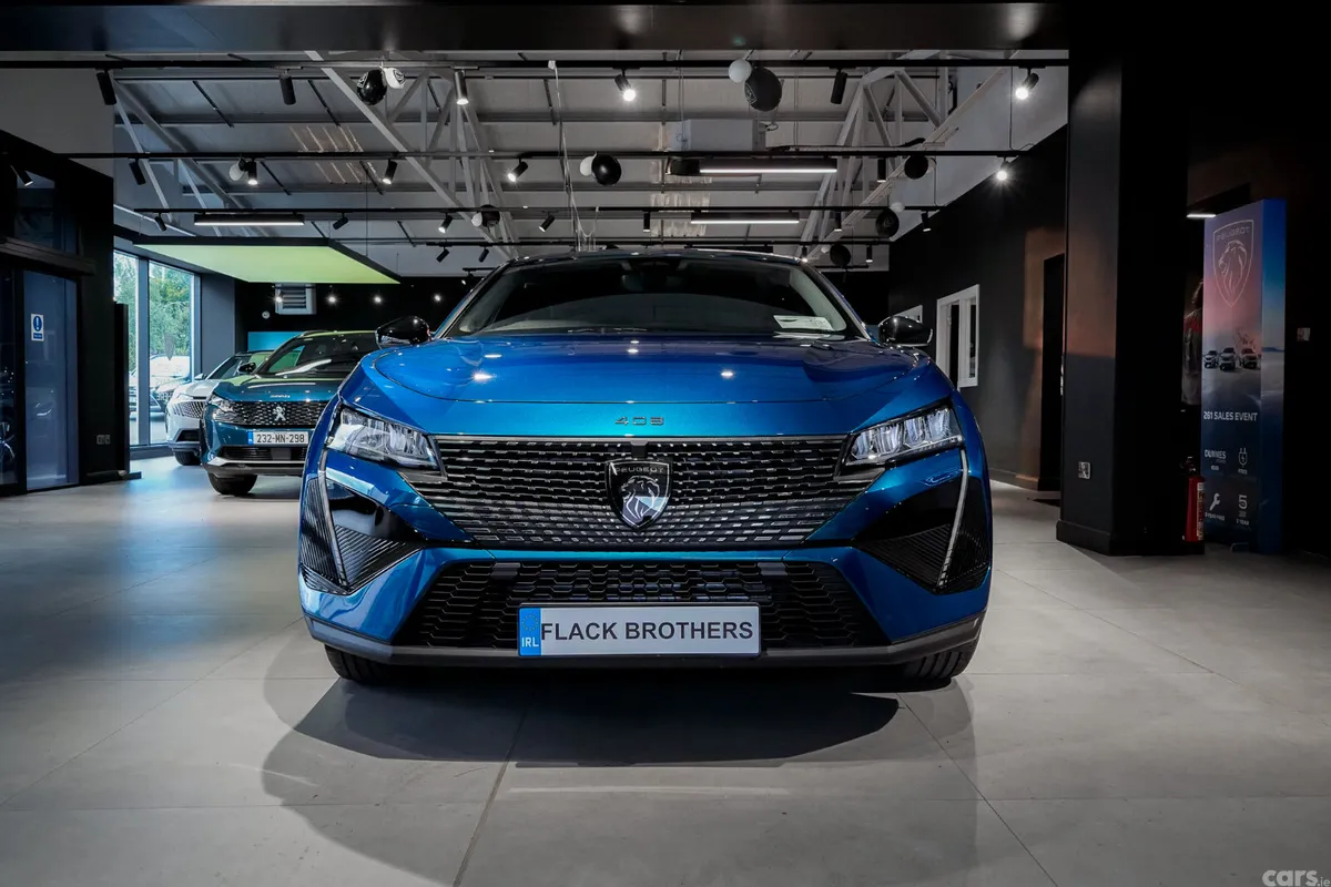 Peugeot 408 Hatchback, Petrol Hybrid, 2026, Blue