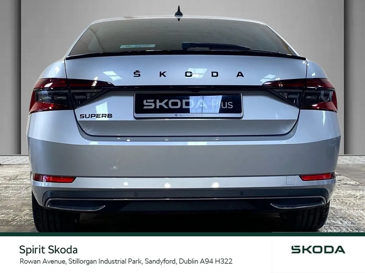 Skoda Superb Saloon, Diesel, 2021, Silver