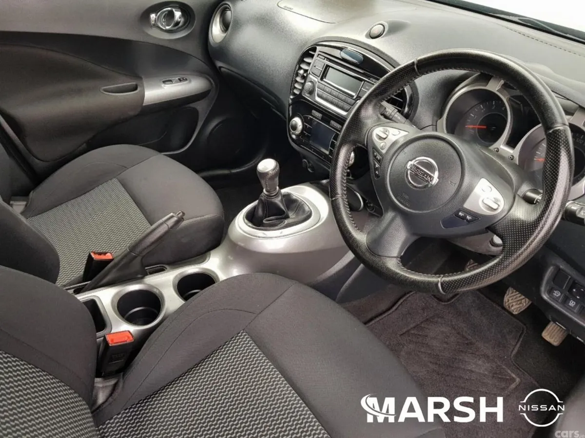 Nissan Juke SUV, Petrol, 2019, Silver