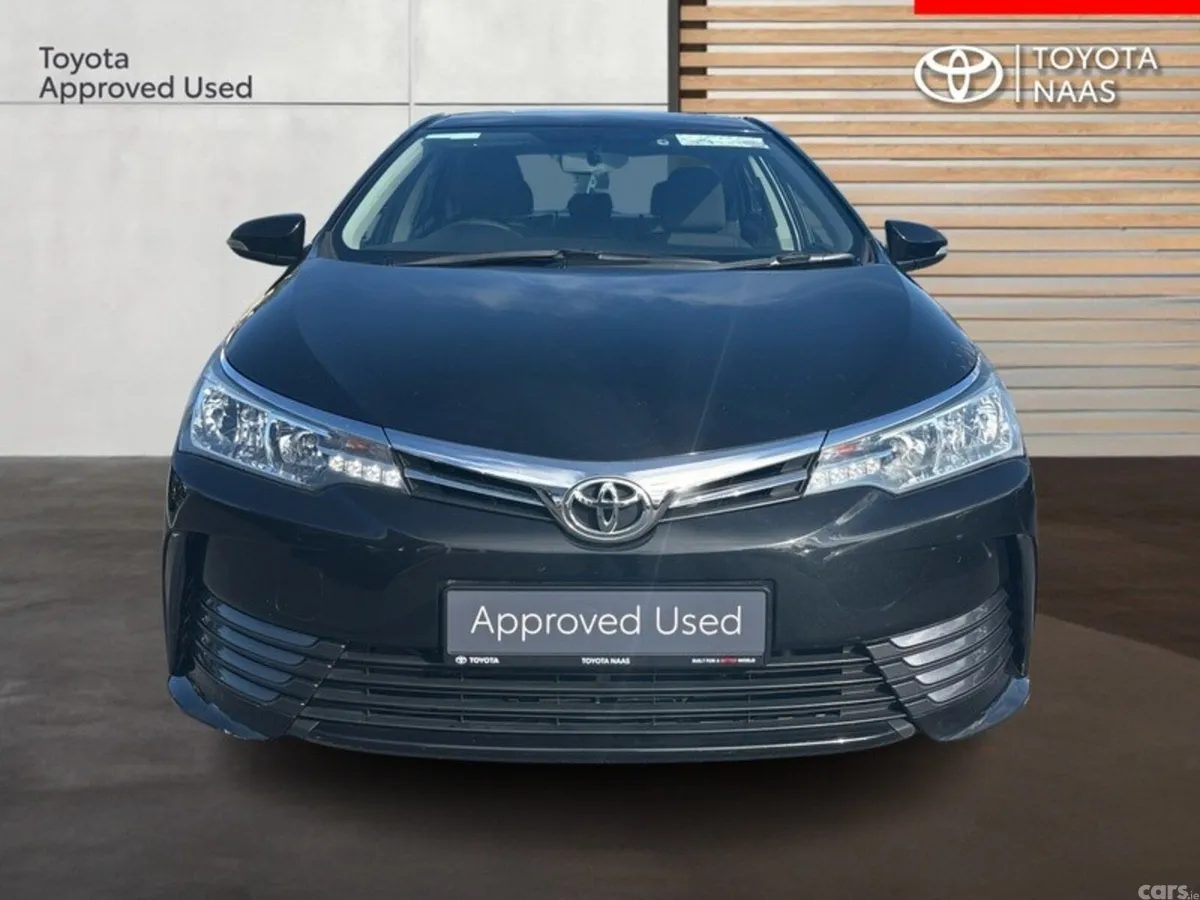 Toyota Corolla Saloon, Petrol, 2018, Black