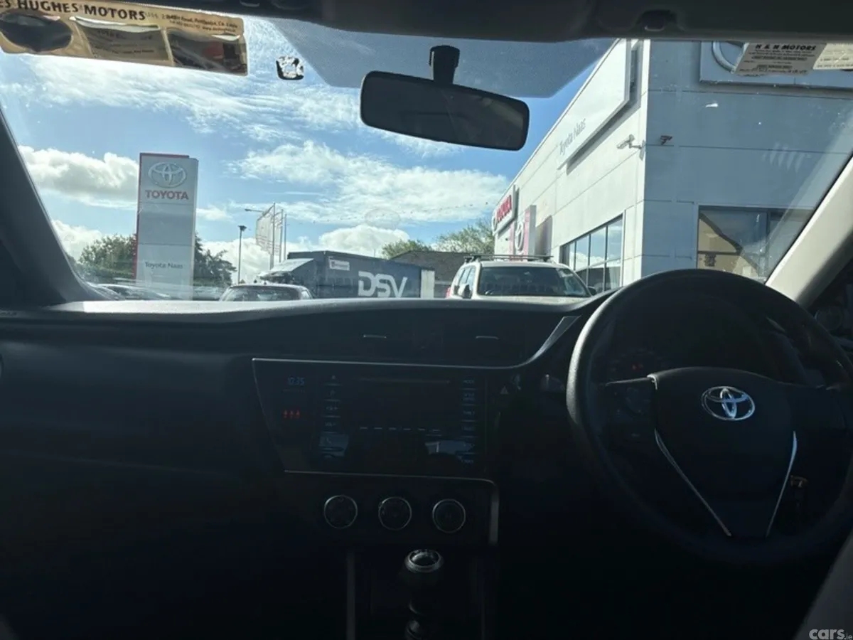 Toyota Corolla Saloon, Petrol, 2018, Black