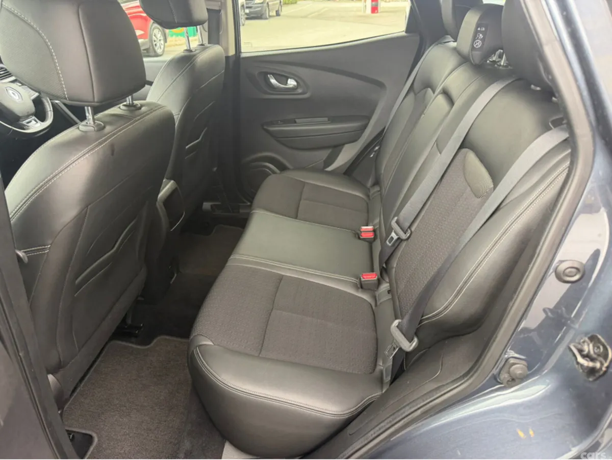 Renault Kadjar SUV, Diesel, 2016, Grey