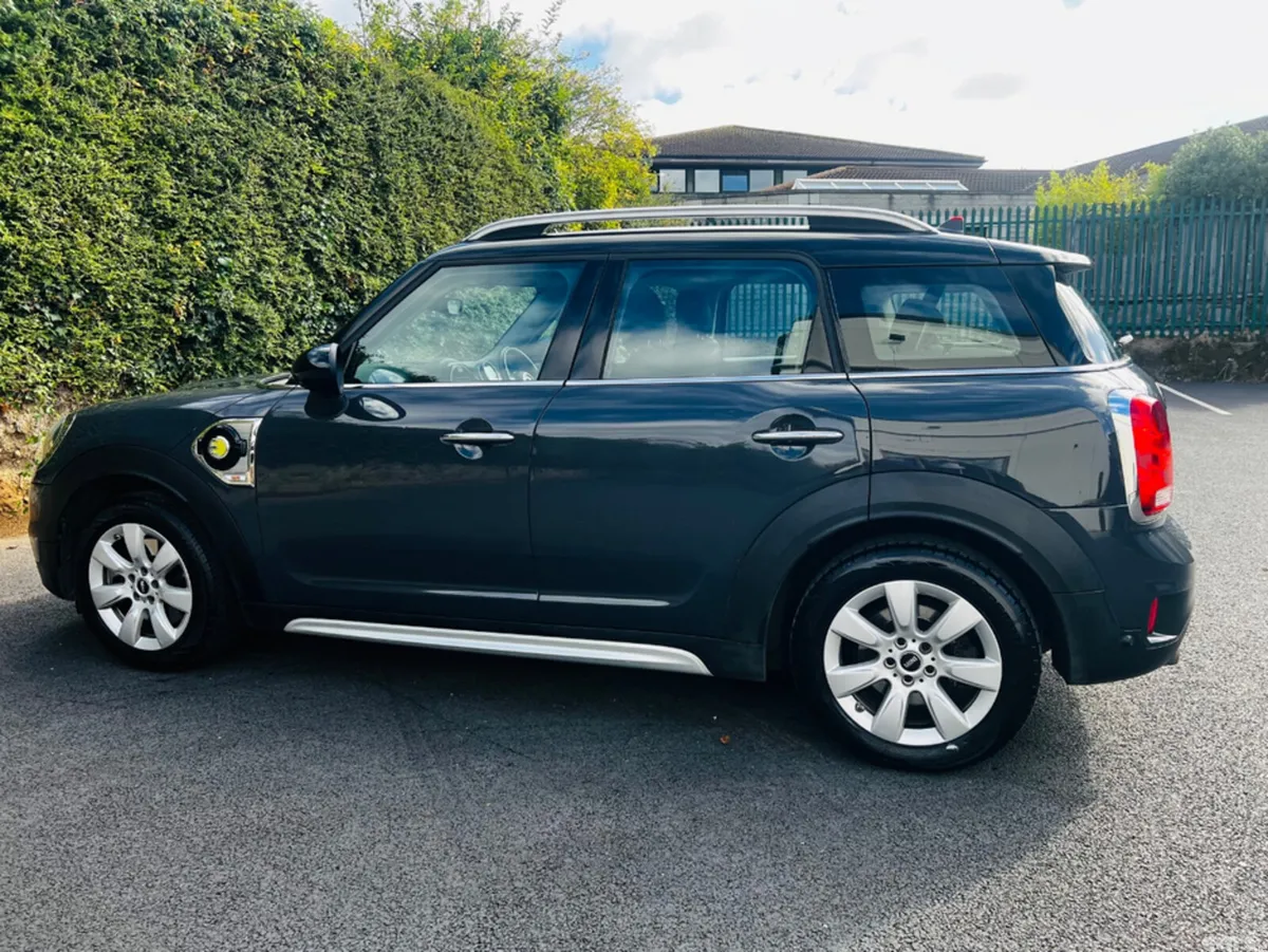 Mini Countryman Hatchback, Petrol Plug-in Hybrid, 2018, Grey